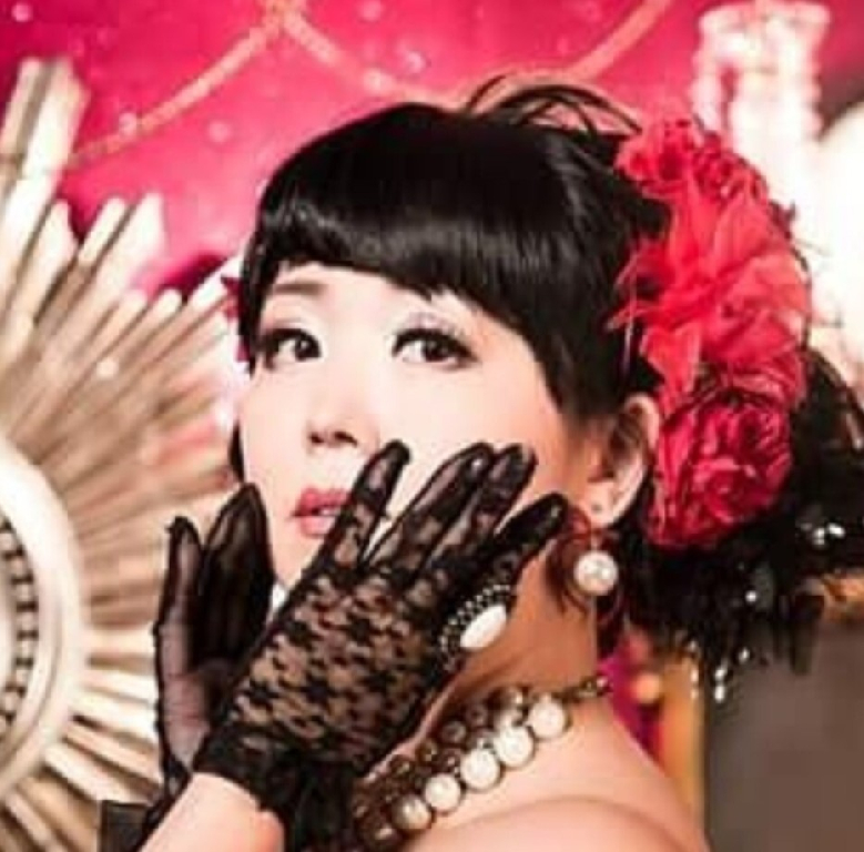 MAMIボーカルレッスンの講師紹介